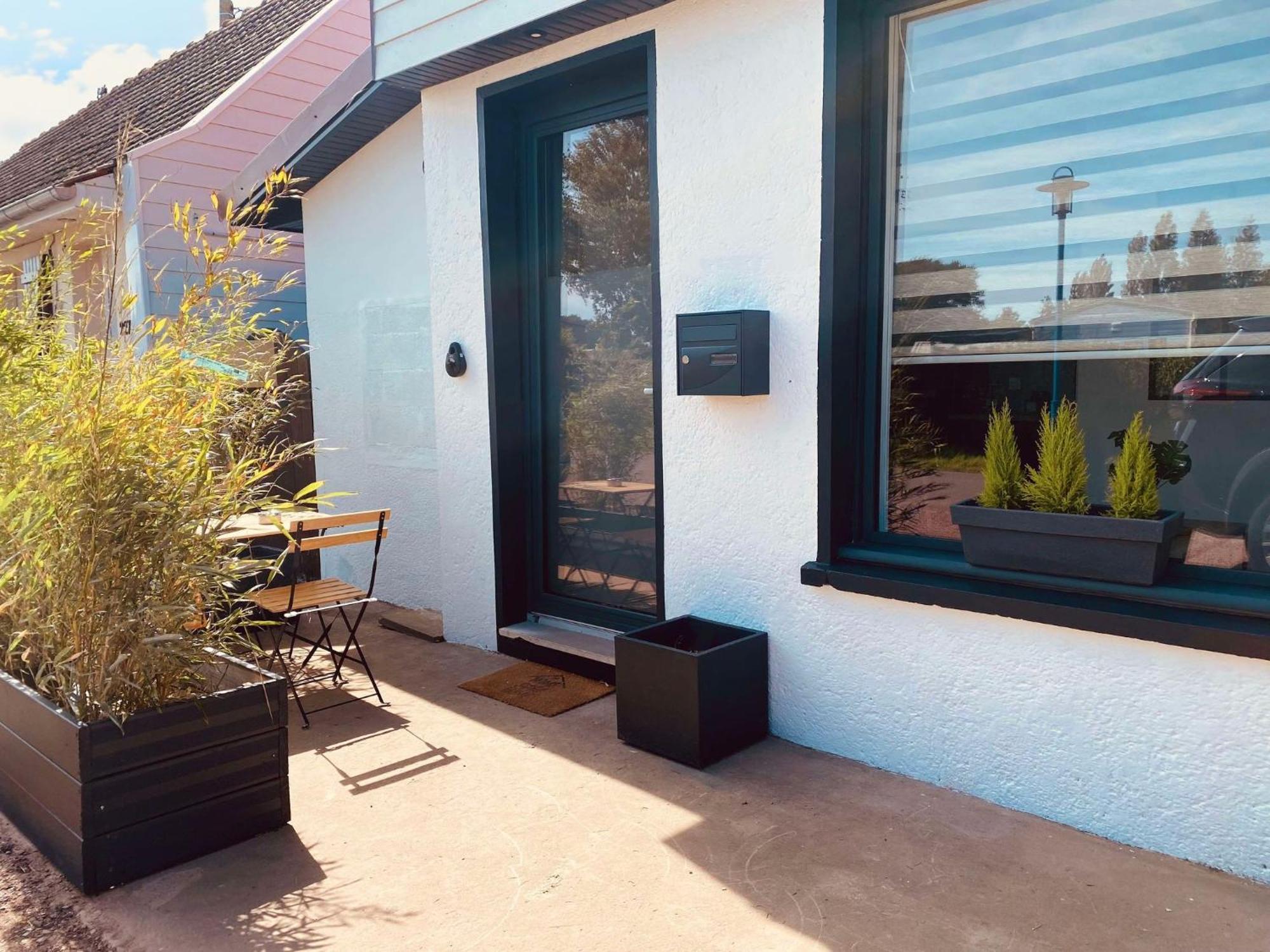 Studio Premium, A 50M Du Lac D'Ardres Avec Terrasse Exterior photo